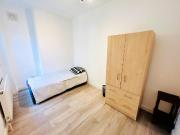 1 bedroom house share to rent