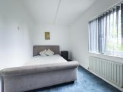 1 bedroom house share to rent