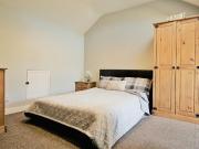 1 bedroom house share to rent