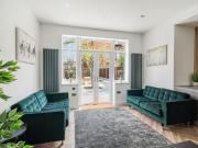 1 bedroom house share to rent