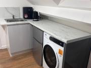 1 bedroom house share to rent