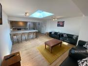 1 bedroom house share to rent