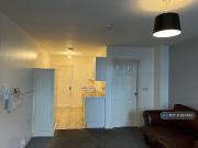 1 bedroom house share to rent