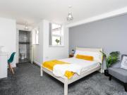 1 bedroom house share to rent