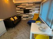 1 bedroom house share to rent