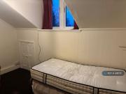 1 bedroom house share to rent