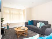 1 bedroom house share to rent