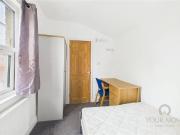 1 bedroom house share to rent