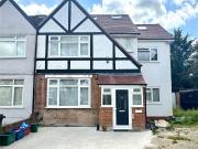 1 bedroom house share to rent