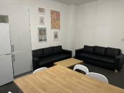 1 bedroom house share to rent