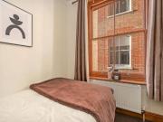 1 bedroom house share to rent