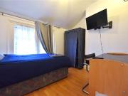 1 bedroom house share to rent