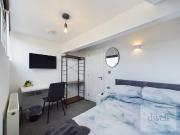1 bedroom house share to rent