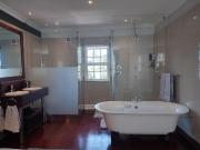 1 Bedroom House To Let in De Waterkant