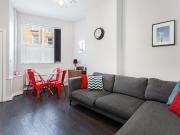 1 bedroom house share to rent