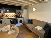 1 bedroom house to rent