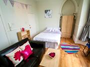 1 bedroom house to rent