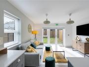 1 bedroom house to rent