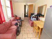 1 bedroom house to rent