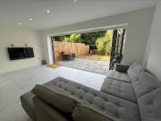 1 bedroom house to rent