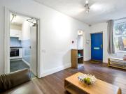 1 bedroom house to rent