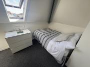 1 bedroom house to rent