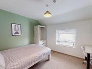 5 bedroom house to rent