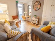 1 bedroom house to rent