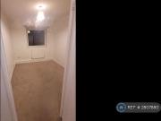 1 bedroom in a flat share to rent