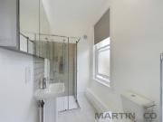 1 bedroom in a flat share to rent