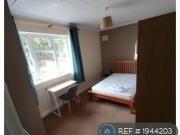 1 bedroom in a flat share to rent