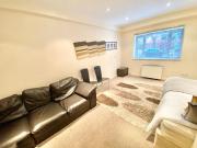 1 bedroom in a flat share to rent