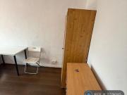 1 bedroom in a flat share to rent