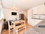 1 bedroom in a flat share to rent