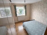 1 bedroom in a flat share to rent