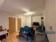 1 bedroom in a flat share to rent