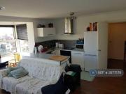 1 bedroom in a flat share to rent