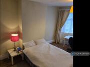 1 bedroom in a house share to rent
