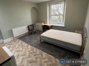 1 bedroom in a house share to rent