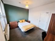 1 bedroom in a house share to rent