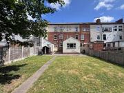 1 bedroom in a house share to rent