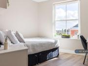 1 bedroom in a house share to rent