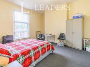 1 bedroom in a house share to rent