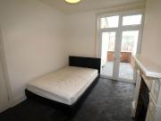 1 bedroom in a house share to rent