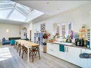 1 bedroom in a house share to rent