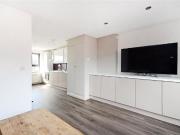 1 bedroom in a house share to rent