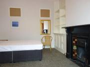 1 bedroom in a house share to rent