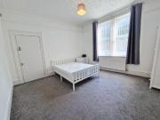 1 bedroom in a house share to rent