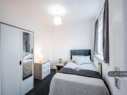 1 bedroom in a house share to rent