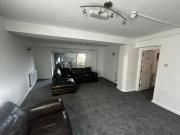 1 bedroom in a house share to rent